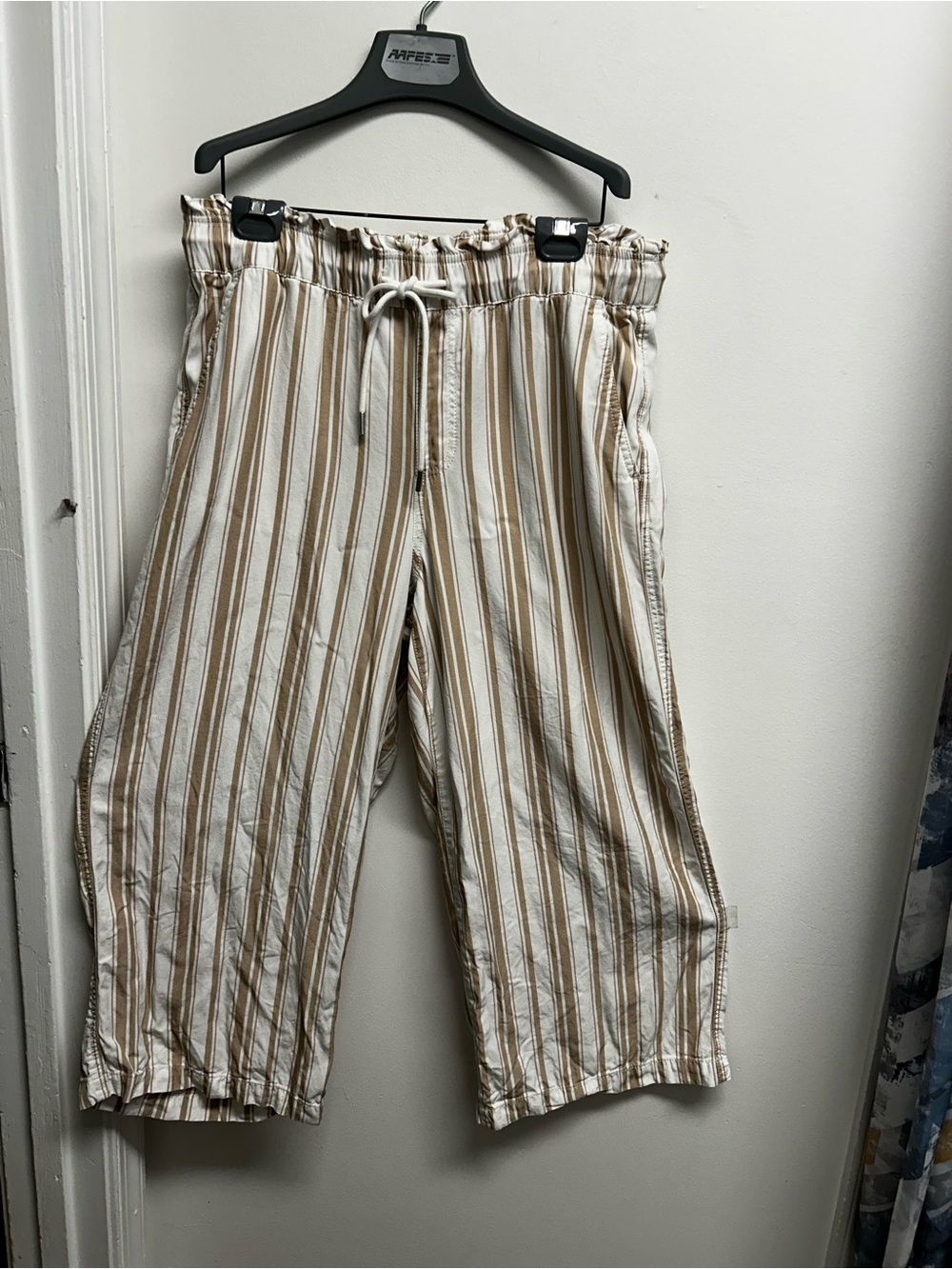 LOFT Cream and Tan Striped Cropped Drawstring Pants